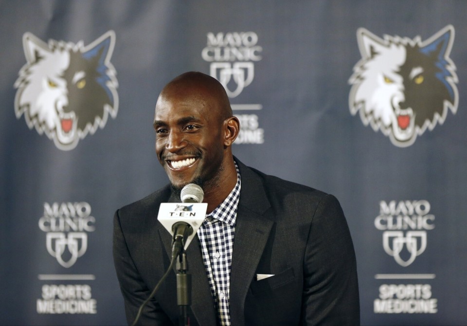 澳超战报：维迪奇救主，奥克兰FC主场1-1布里斯班狮吼（澳超战报：维迪奇绝平，奥克兰FC主场1-1战平布里斯班狮吼）