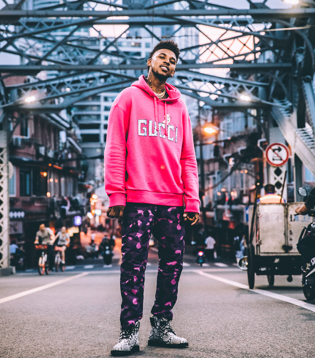 即插即用！塞斯·库里首秀收获14分，命中率高达85.7%（无缝融入！塞斯·库里首秀砍下14分，投篮命中率85.7%）