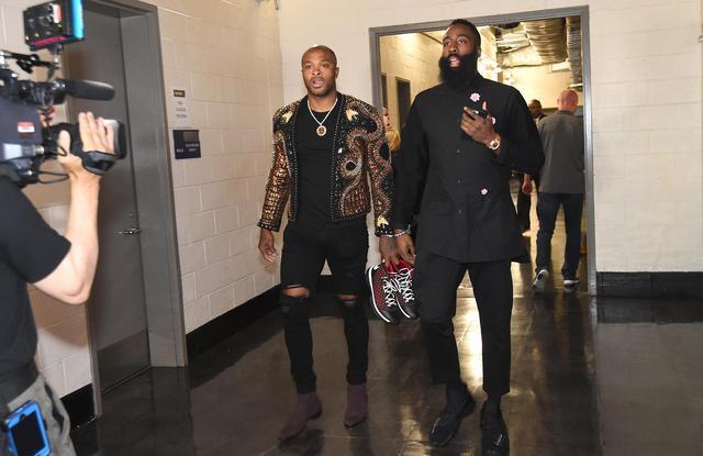 东体：申花将在明年元旦后集结，然后前往国外进行20天的冬训（东体：申花明年元旦后集结，赴海外进行20天冬训）