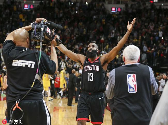 气还没消？卢克曼在与尤里奇争执后取关亚特兰大官方社媒（与尤里奇争执后余怒未消？卢克曼已取关亚特兰大官方社媒）