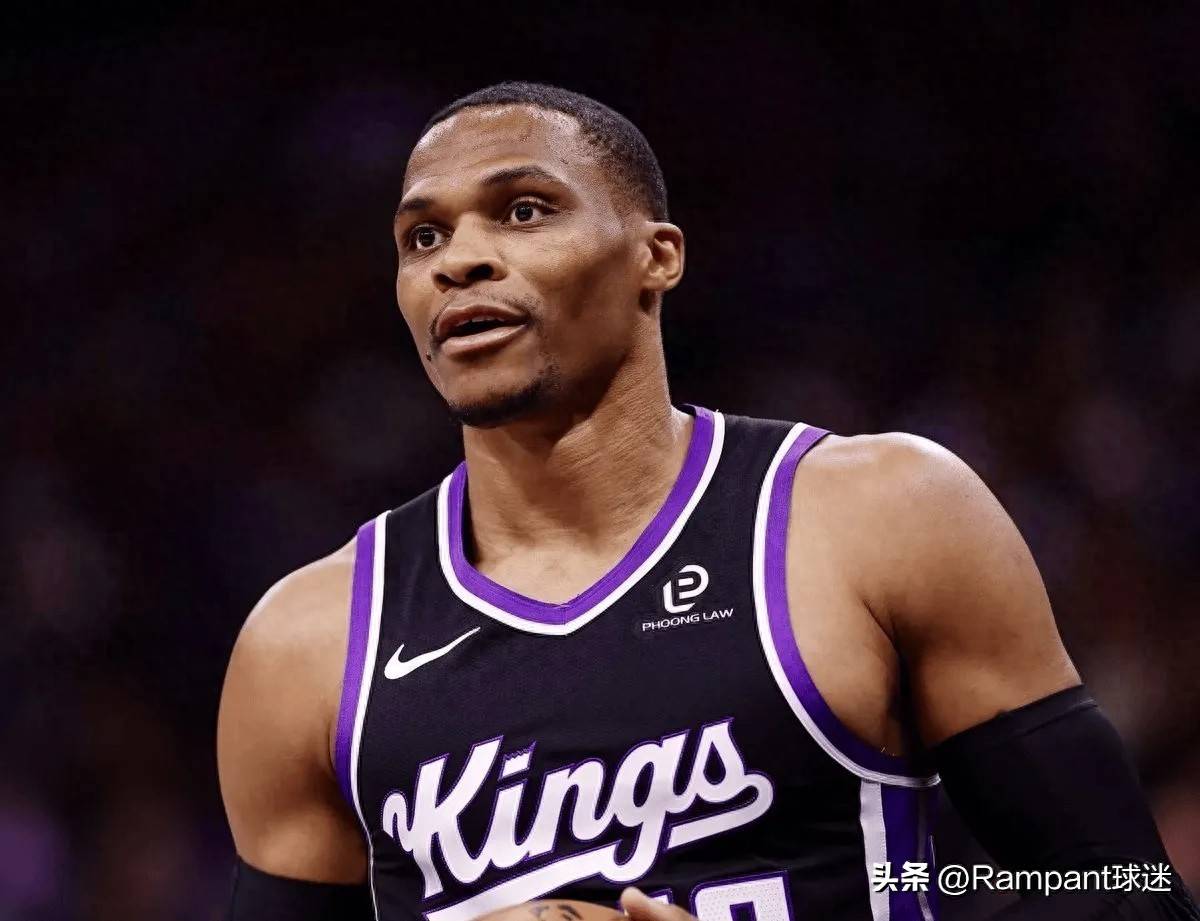 掘金约基奇豪取三双助球队连胜（约基奇砍下三双，掘金连胜再下一城）