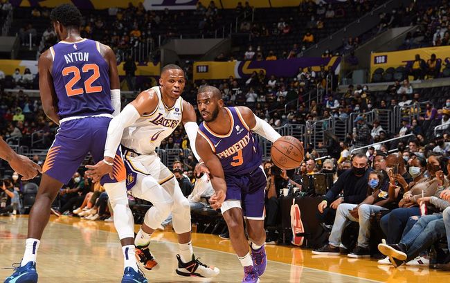 弗里克：佩德里有可能首发；收到消息后我起床看了皇马的集锦（弗里克：佩德里有望先发；得知消息后我起身观看皇马集锦）