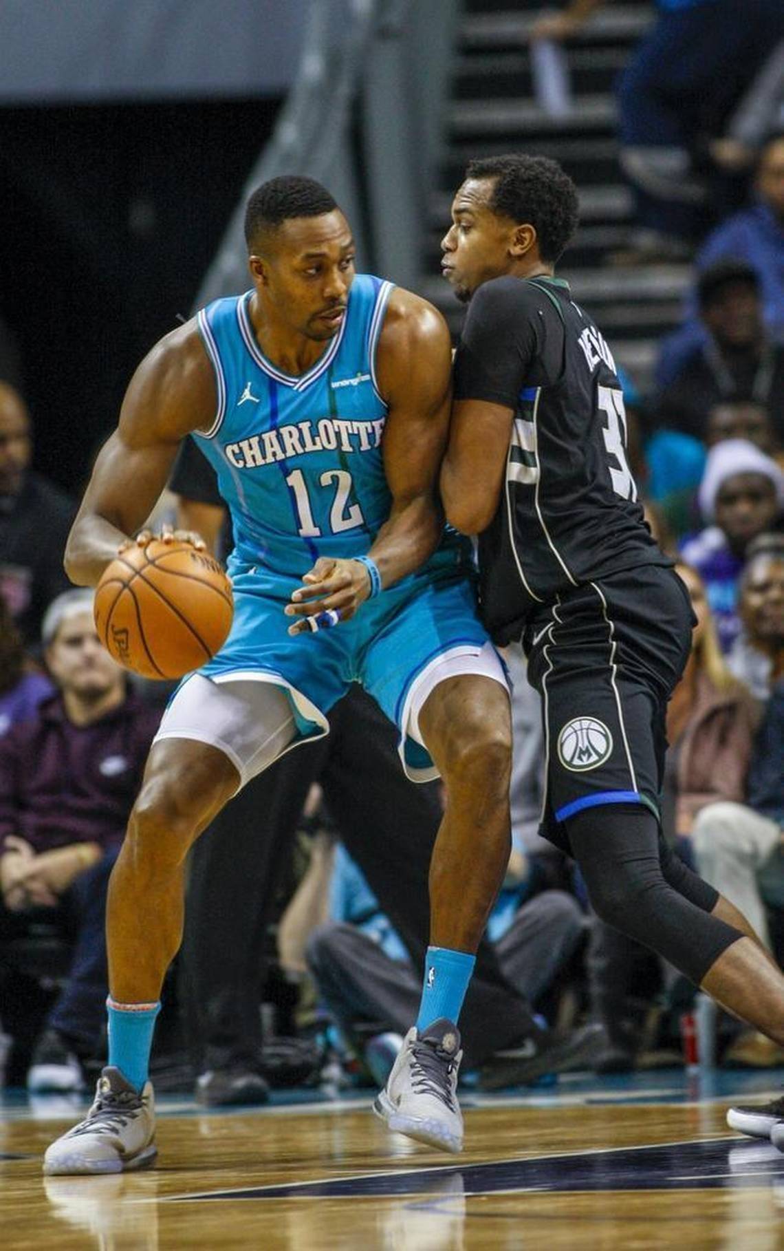 意天空：斯皮可能复出踢罗马，吉尔摩回英格兰接受耻骨痛会诊（意天空：斯皮或将复出战罗马，吉尔摩返英评估耻骨伤势）