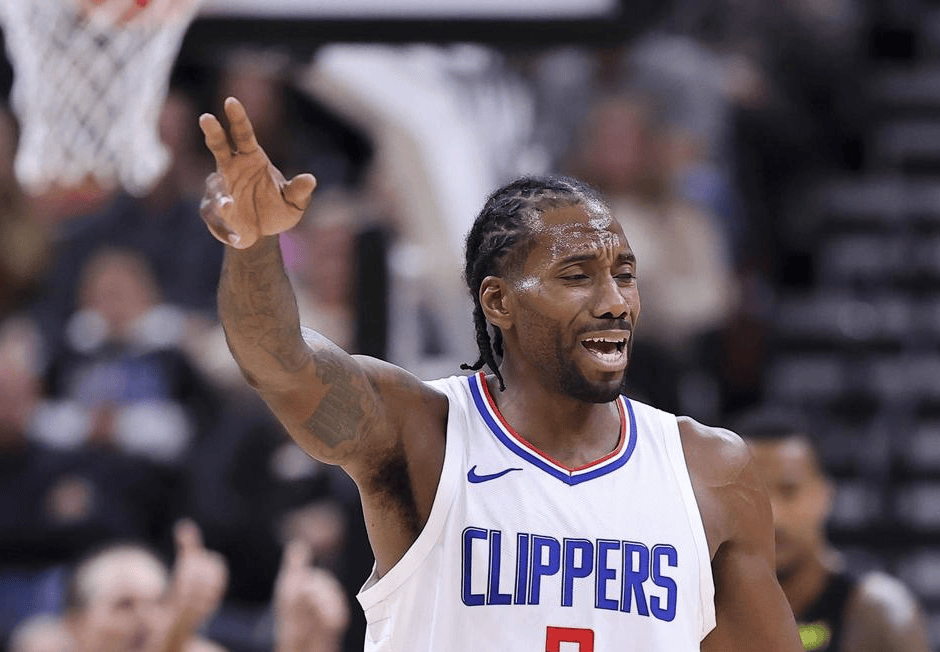 动漫展示欧冠新一轮第一比赛日的结果：（动画版欧冠新一轮首日赛果）